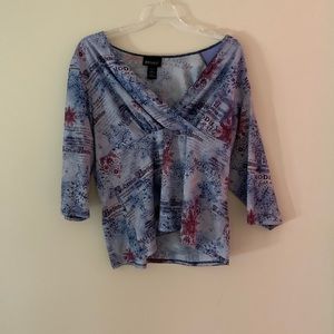 french print v front shirt